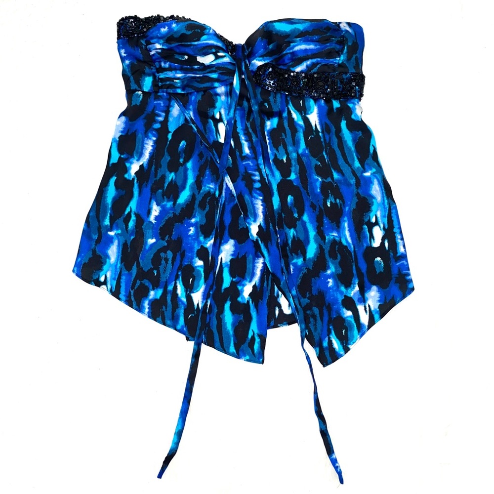 Cute Bebe halter top size XS!
